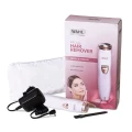 Trymer Wahl 3029467 z moser-wahl.pl schowany w damskiej torebce.